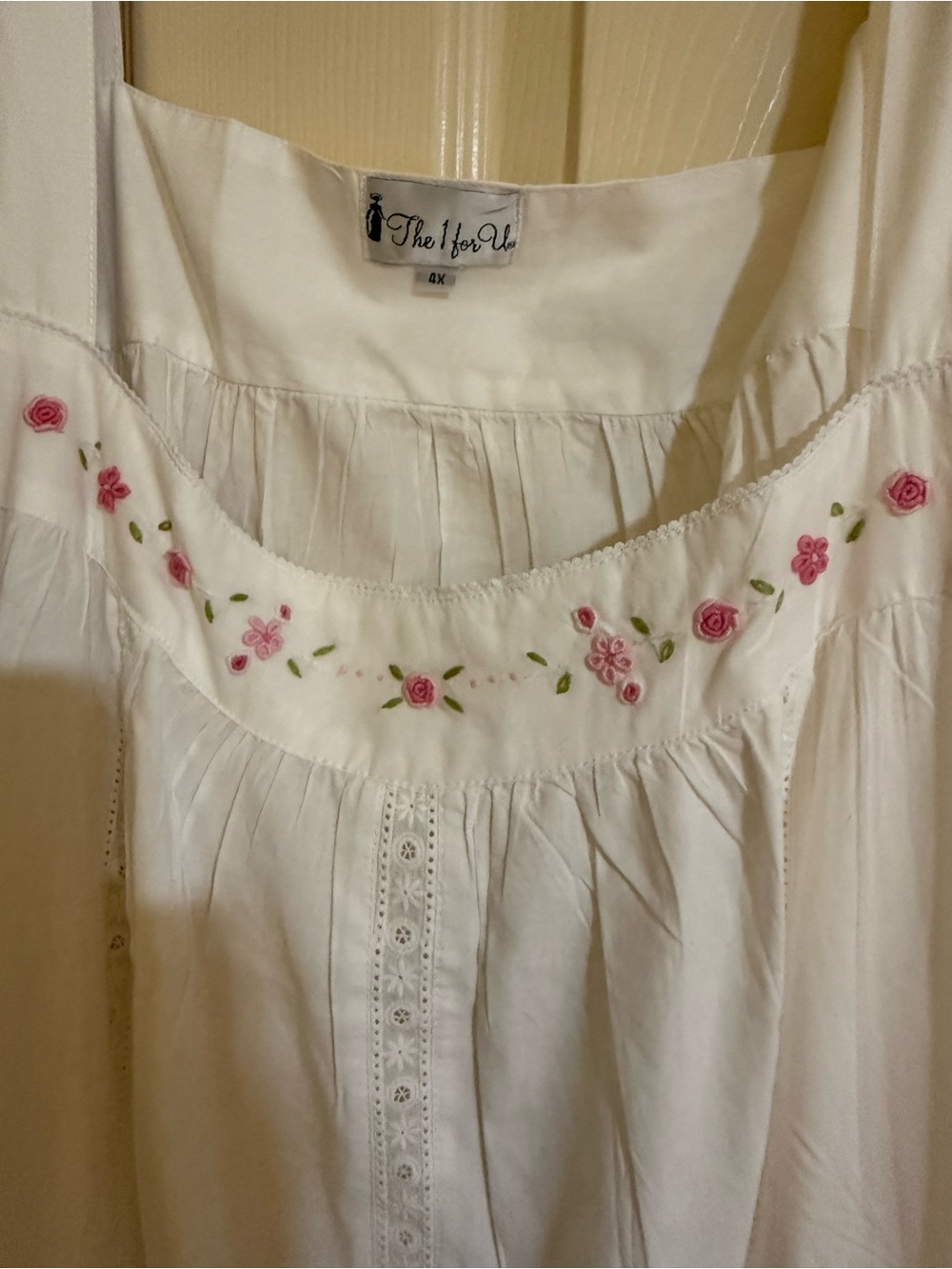 The 1 For U - White Cotton Embroidered Nightgown - Classic Women’s Sleepwear - Picture 2 of 3